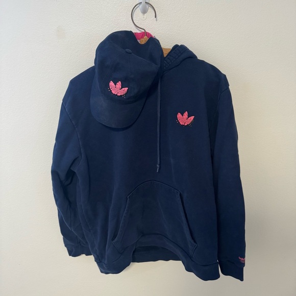 adidas Other - adidas originals 🦕🦖 Dino Sweater & Hat Set
